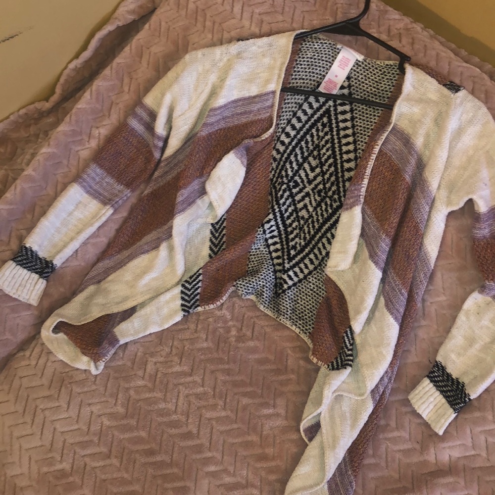Xhilaration Sweater